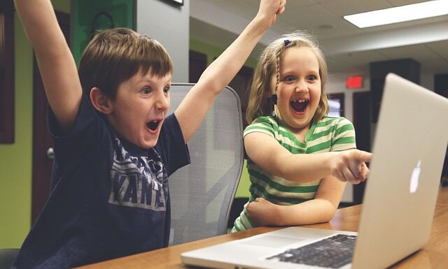 Ile zajmują gry na Oculus Quest 2?