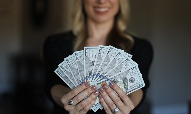 Jak zarabiać w młodym wieku Zawisza?